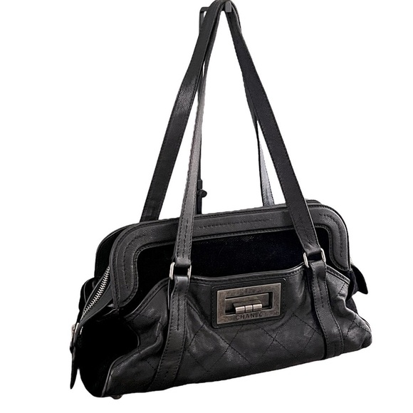 CHANEL Reissue Bowler Bag Black Caviar Leather Chenille Silver Hardware Large - Picture 2 of 16